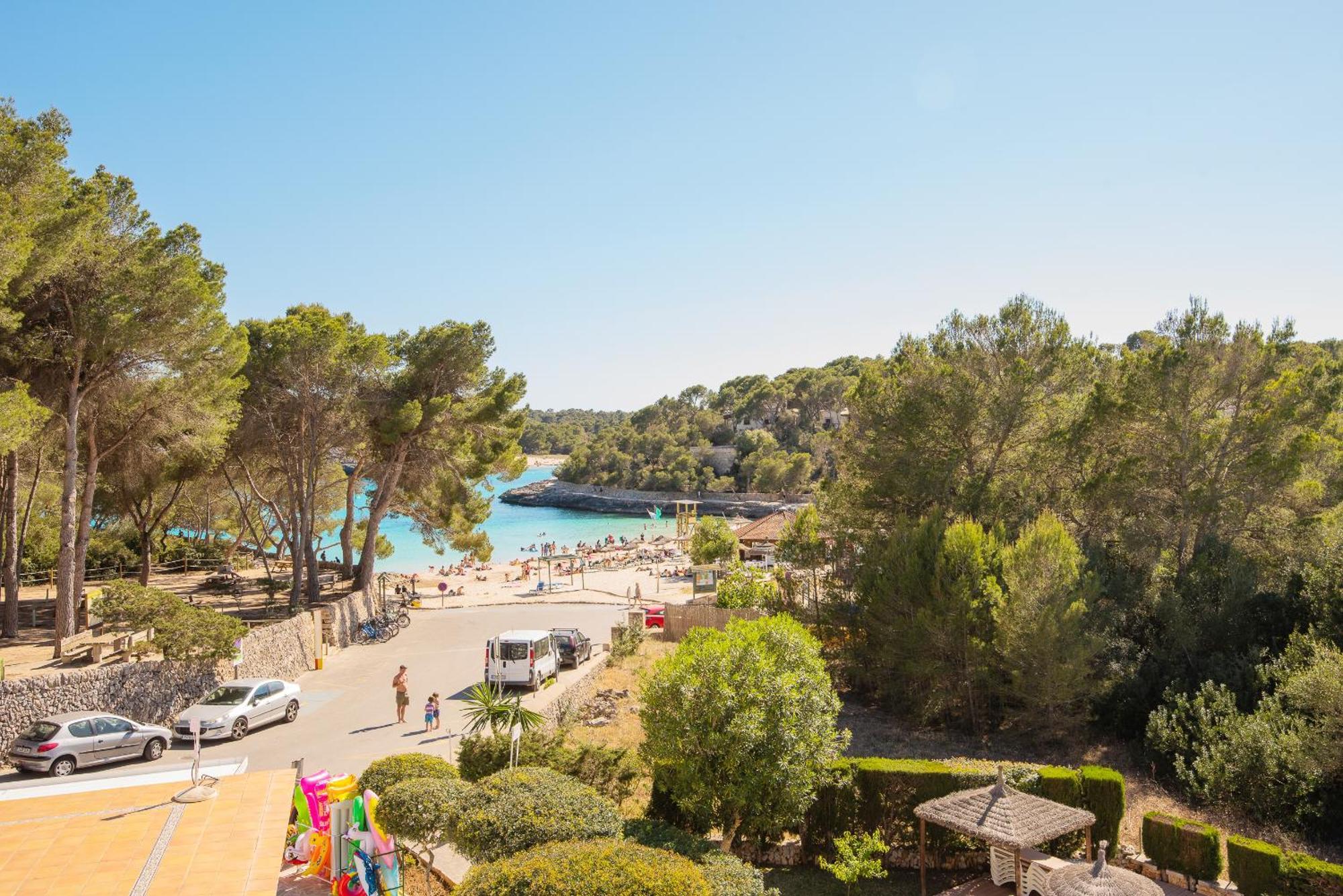 Hotel Playa Mondrago Porto Petro  Bagian luar foto