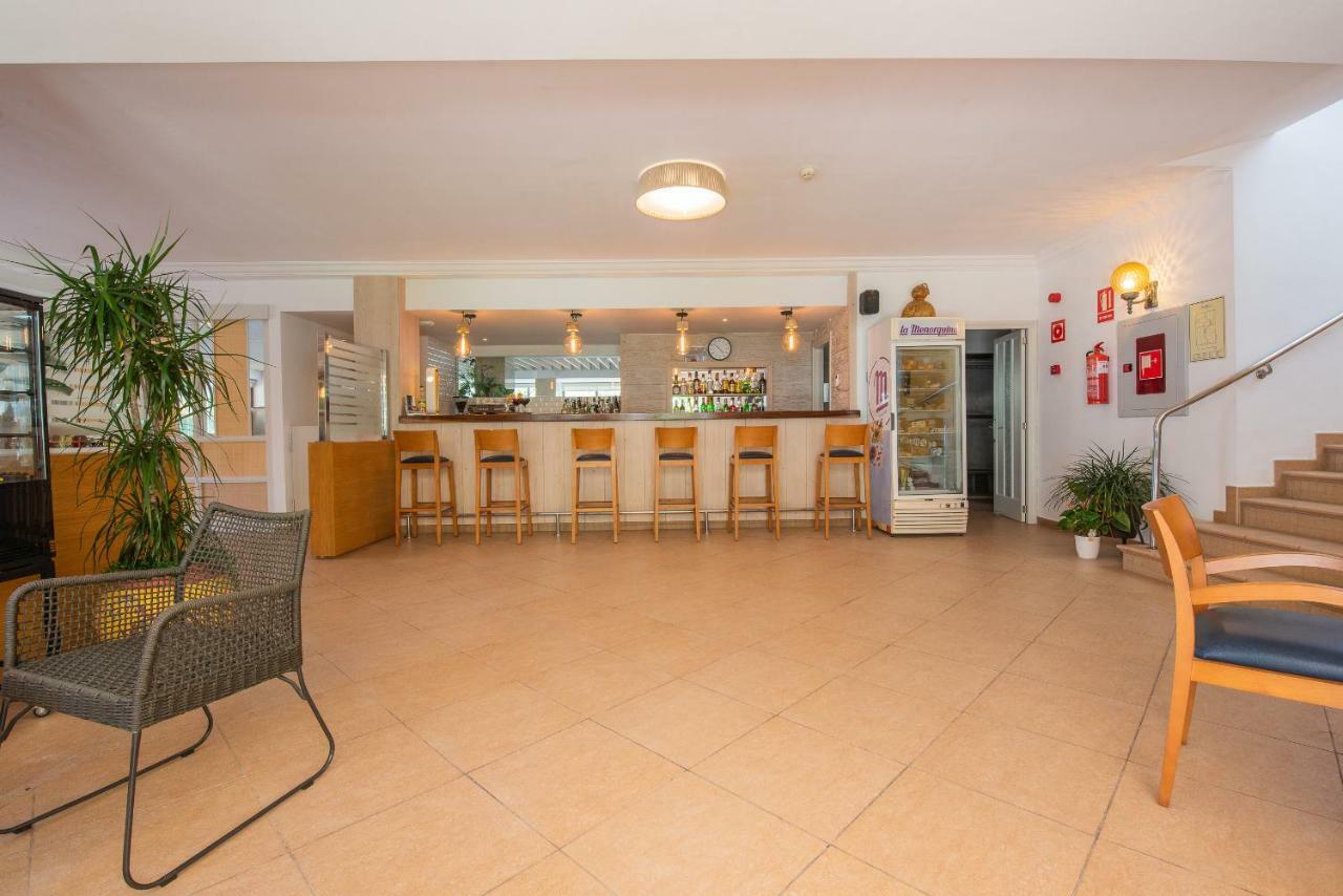 Hotel Playa Mondrago Porto Petro  Bagian luar foto