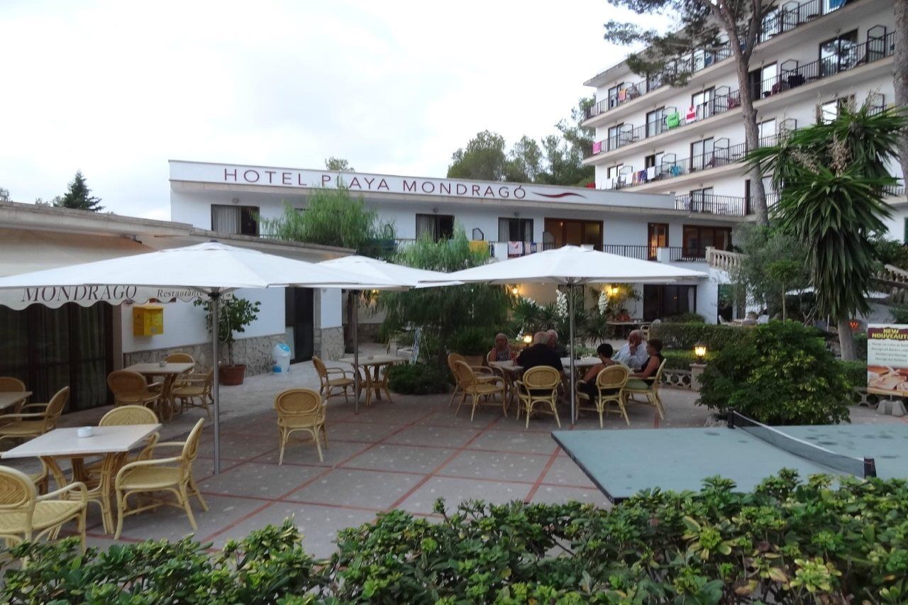 Hotel Playa Mondrago Porto Petro  Bagian luar foto